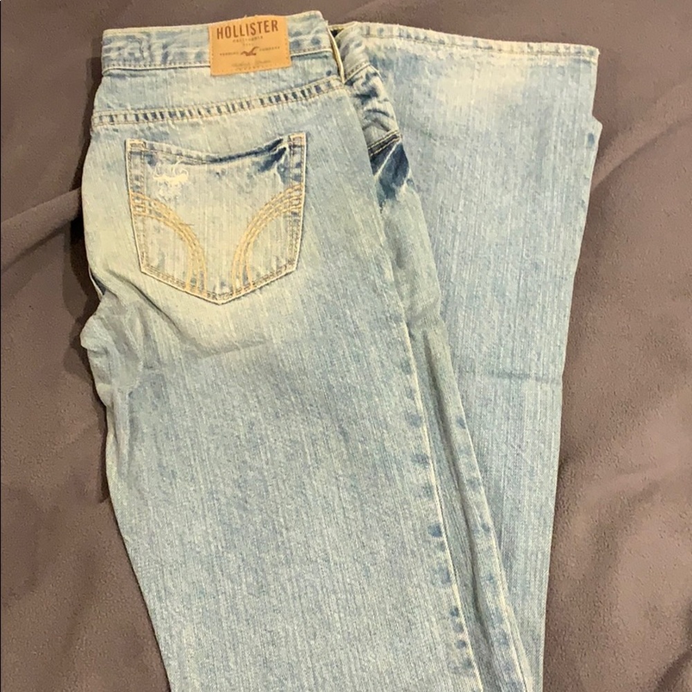 Hollister Jean